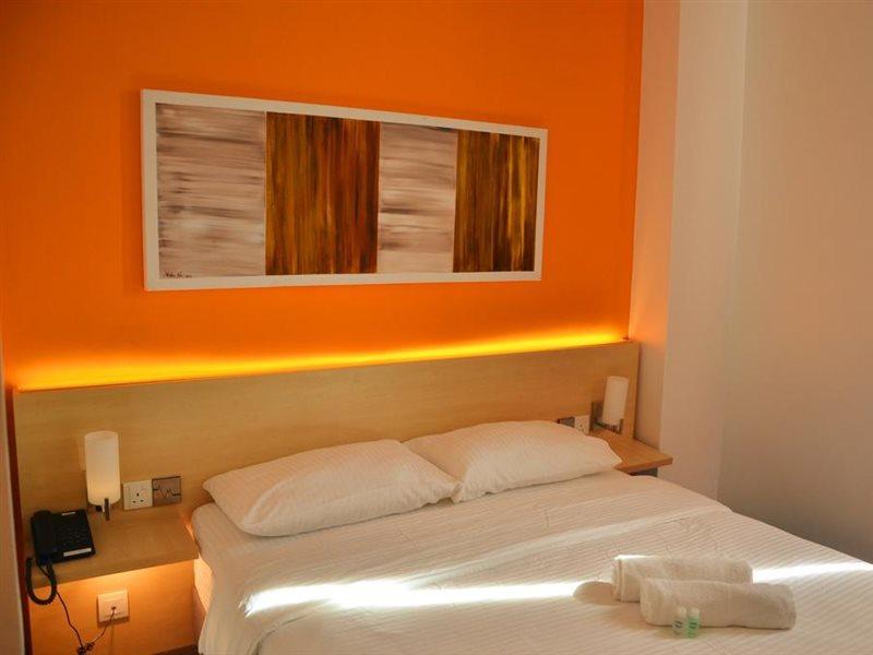 Hotel Jeti Tg Gemok Padang Endau Exterior photo